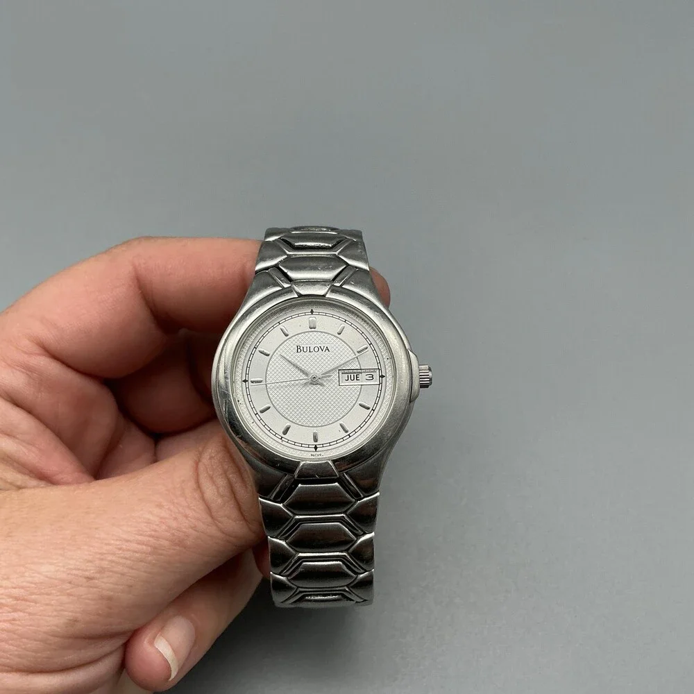 Bulova see photos